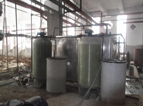 意德丽塔（滁州）水晶玻璃公司10吨软化装置及供水系统